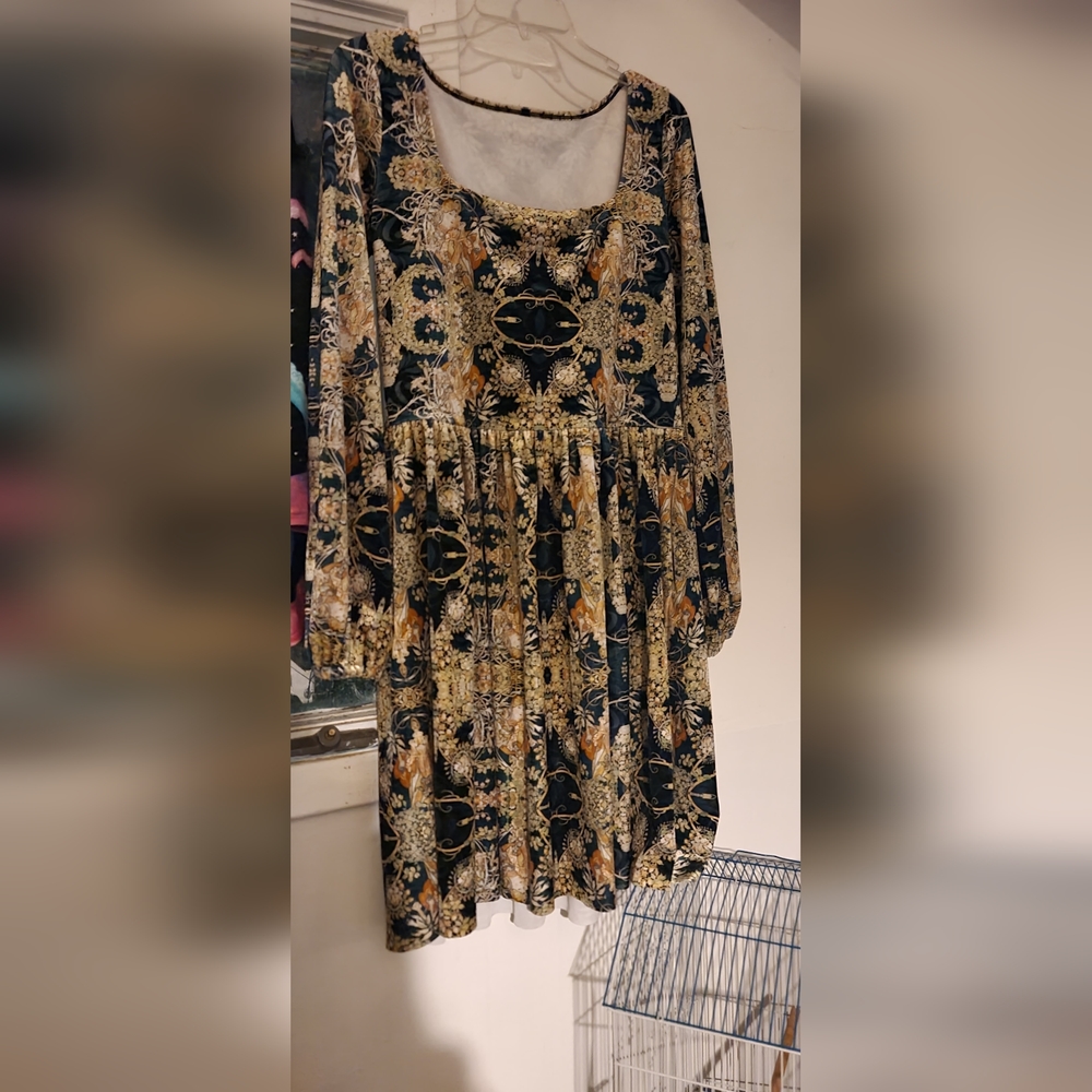 L burlesque bishop dress euc